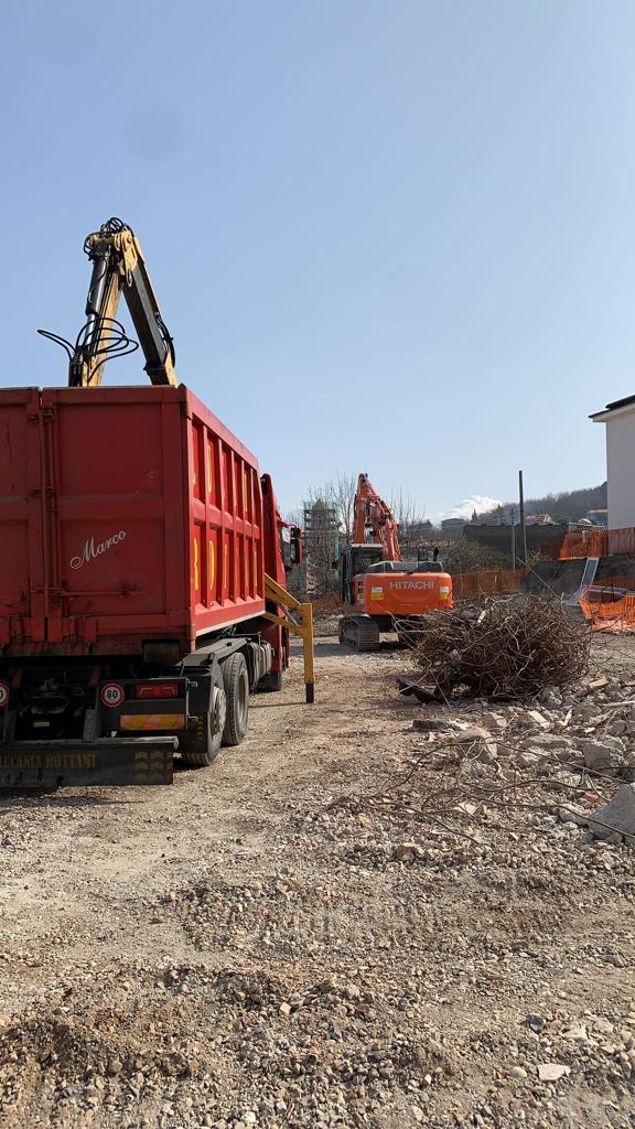 Raccolta e smaltimento di rifiuti